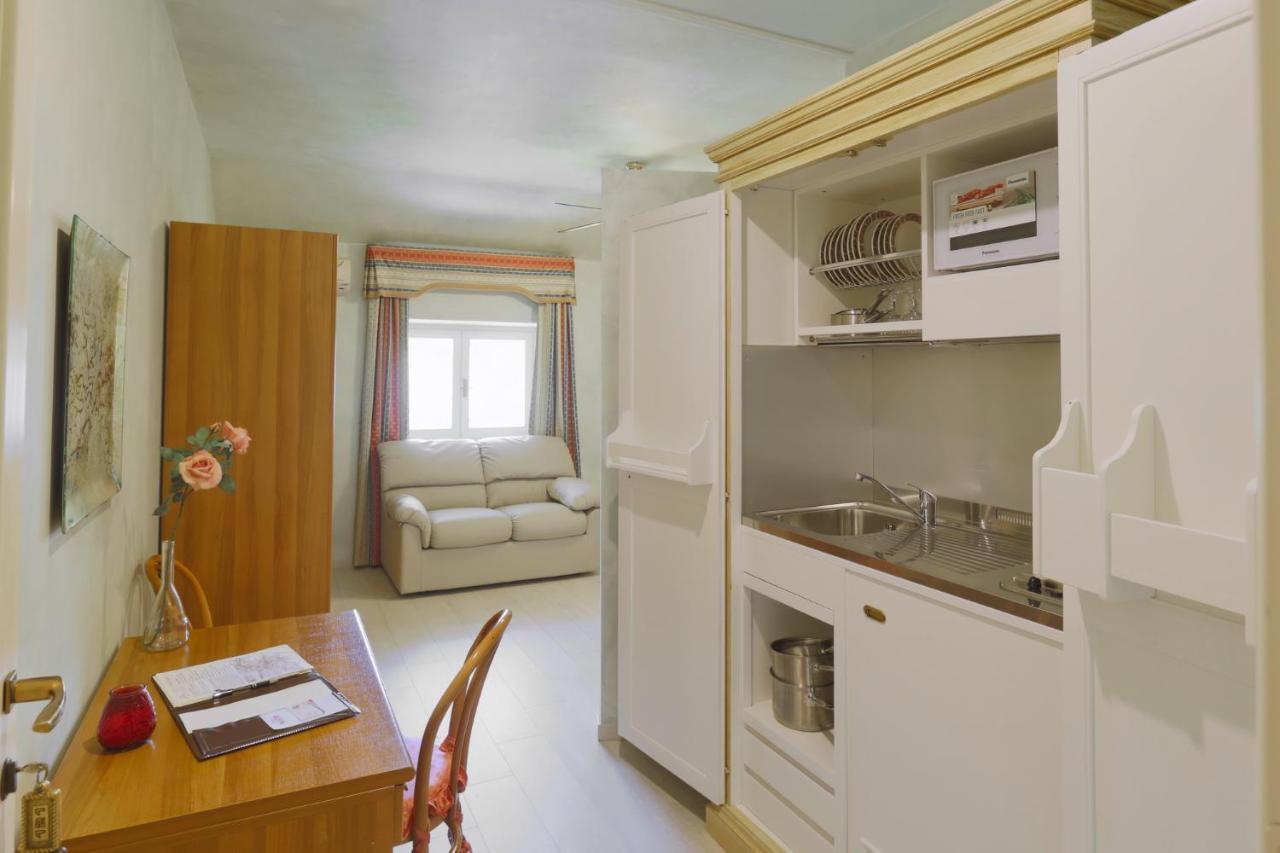Park Hotel Villa Salzea Trofarello エクステリア 写真