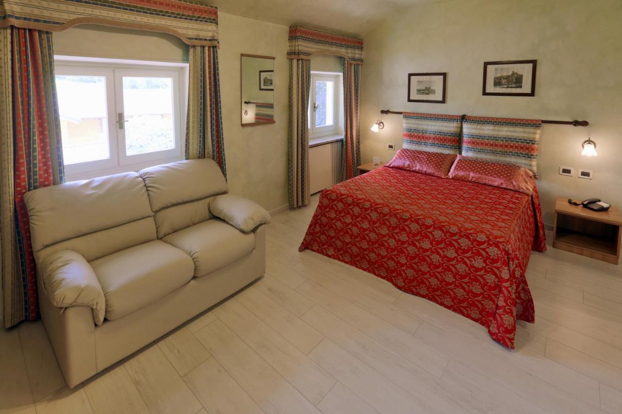 Park Hotel Villa Salzea Trofarello エクステリア 写真