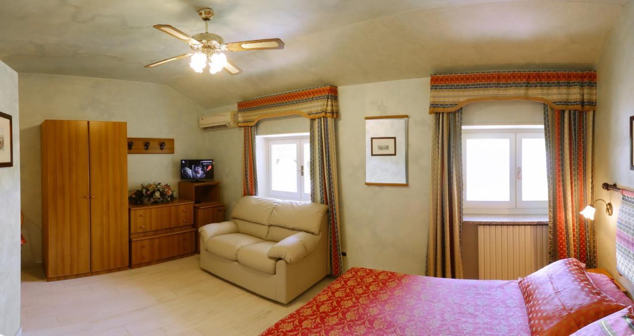 Park Hotel Villa Salzea Trofarello エクステリア 写真
