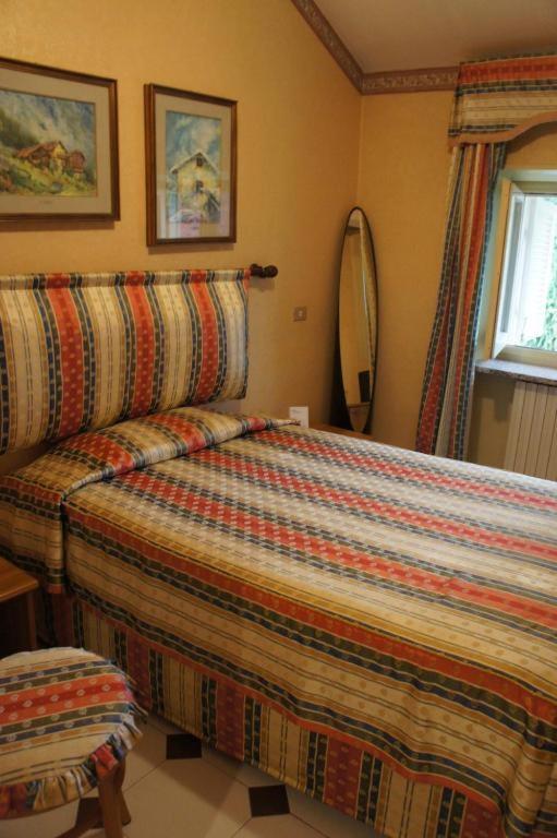 Park Hotel Villa Salzea Trofarello エクステリア 写真