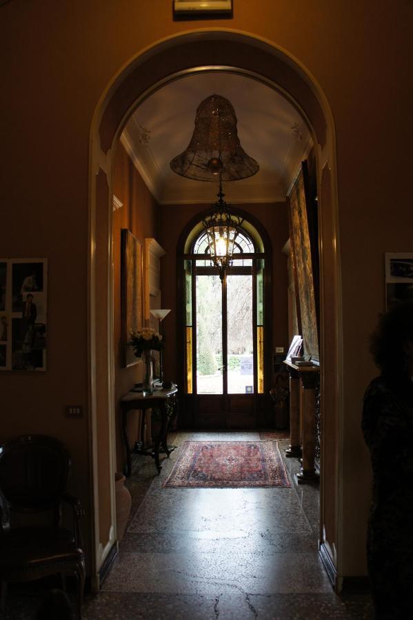Park Hotel Villa Salzea Trofarello エクステリア 写真